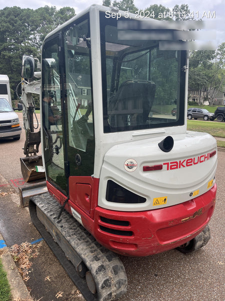 2022 TAKEUCHI TB235-2CR