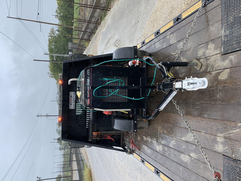 2018 Lincoln Electric Vantage 322 Lincoln Vantage 322 Welder Ready Pak 3 - Vantage 322, Trailer, Fender and light kit, Cable rack