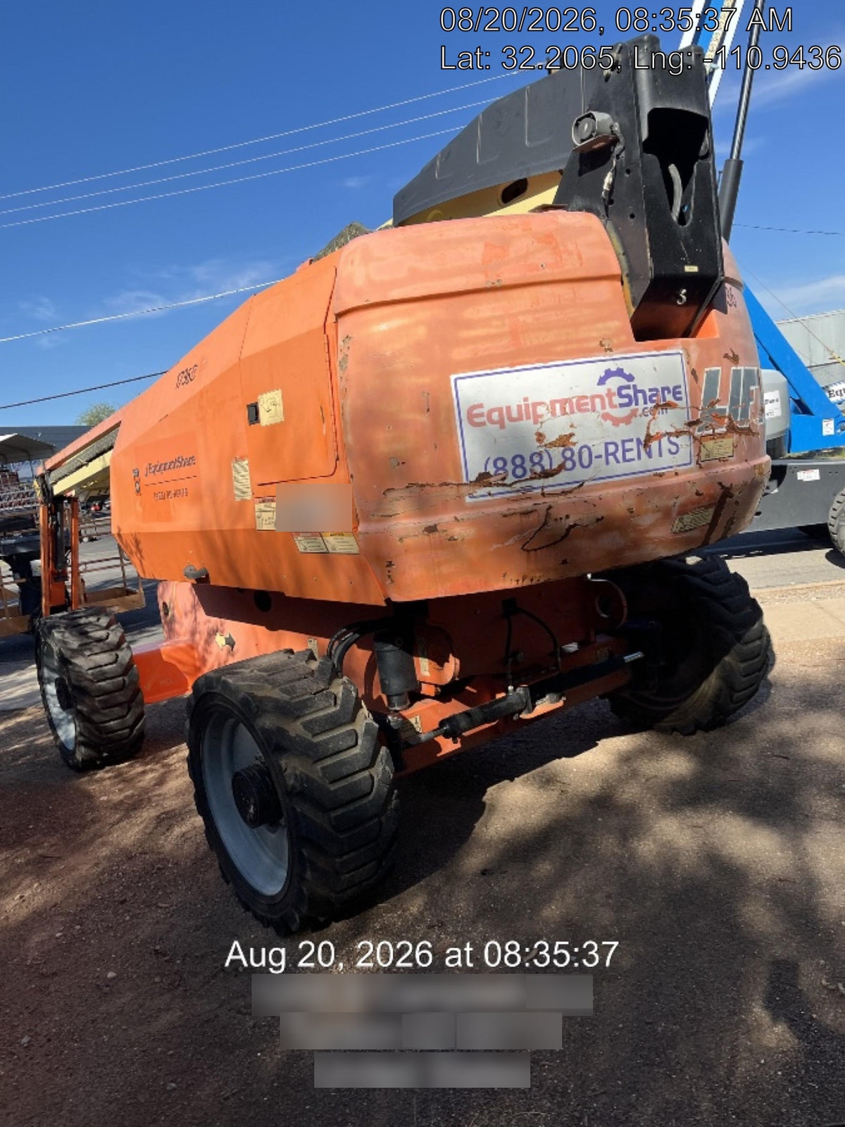 2011 JLG 660SJ