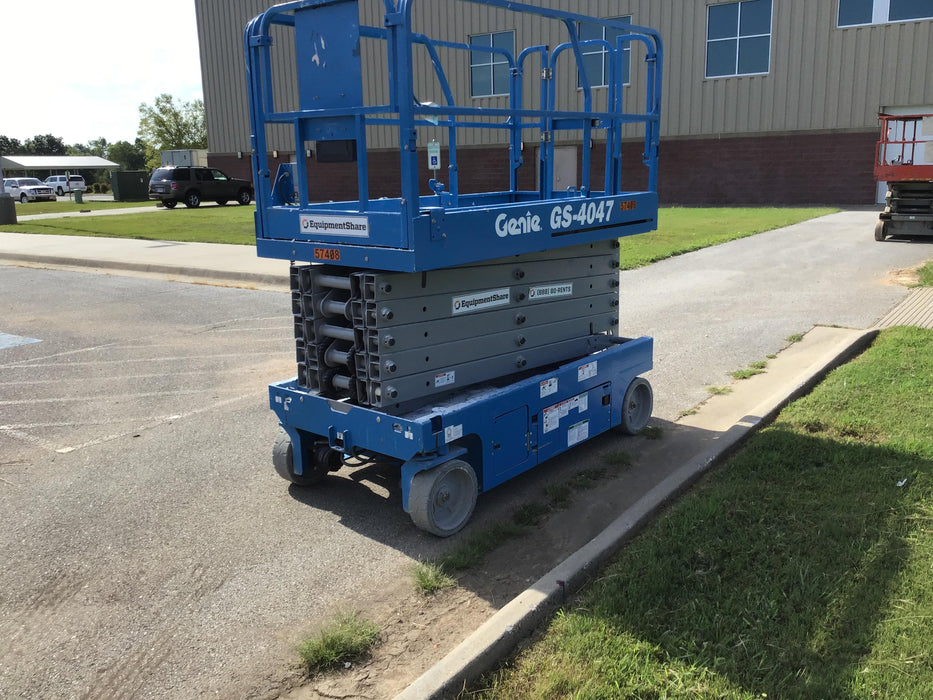 2016 GENIE GS-4047