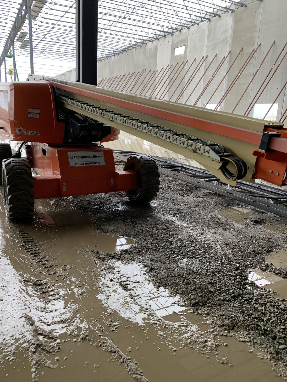 2021 JLG 660SJ