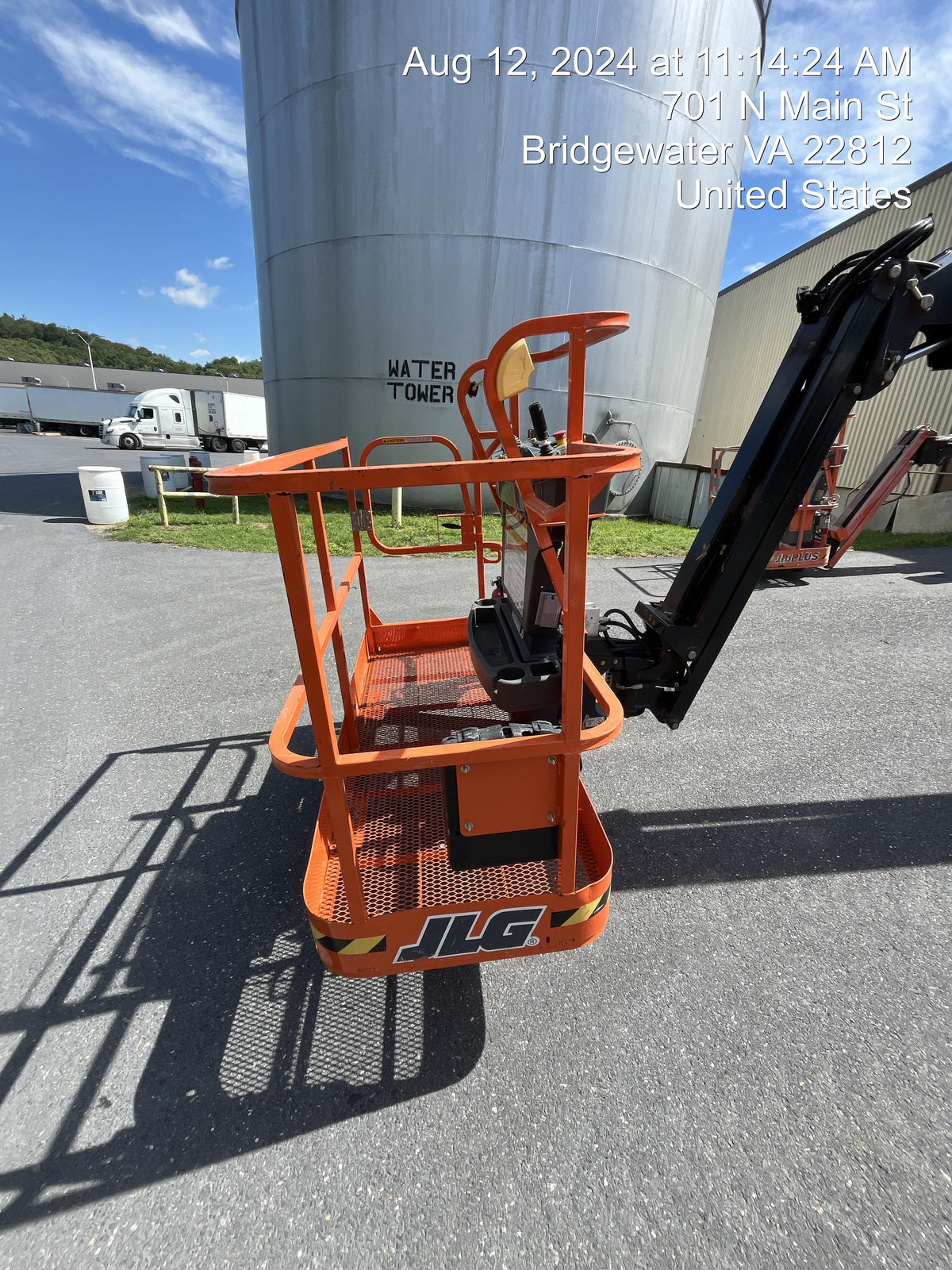 2023 JLG EC600SJ