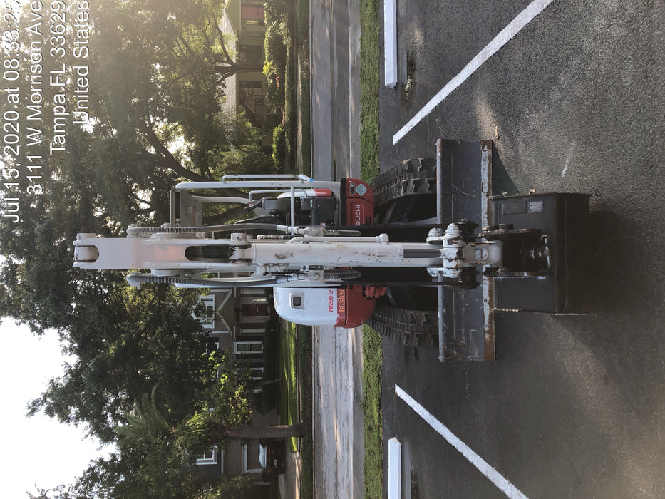 2020 TAKEUCHI TB235-2R