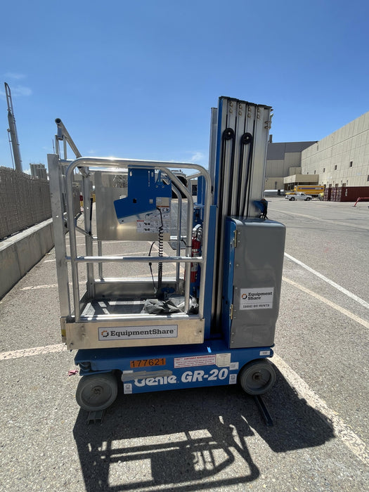 2021 GENIE GR-20