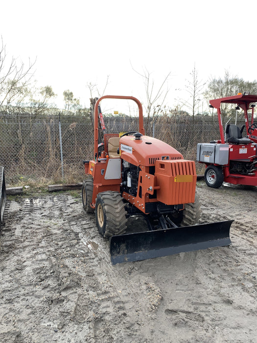 2022 DITCH WITCH RT45A