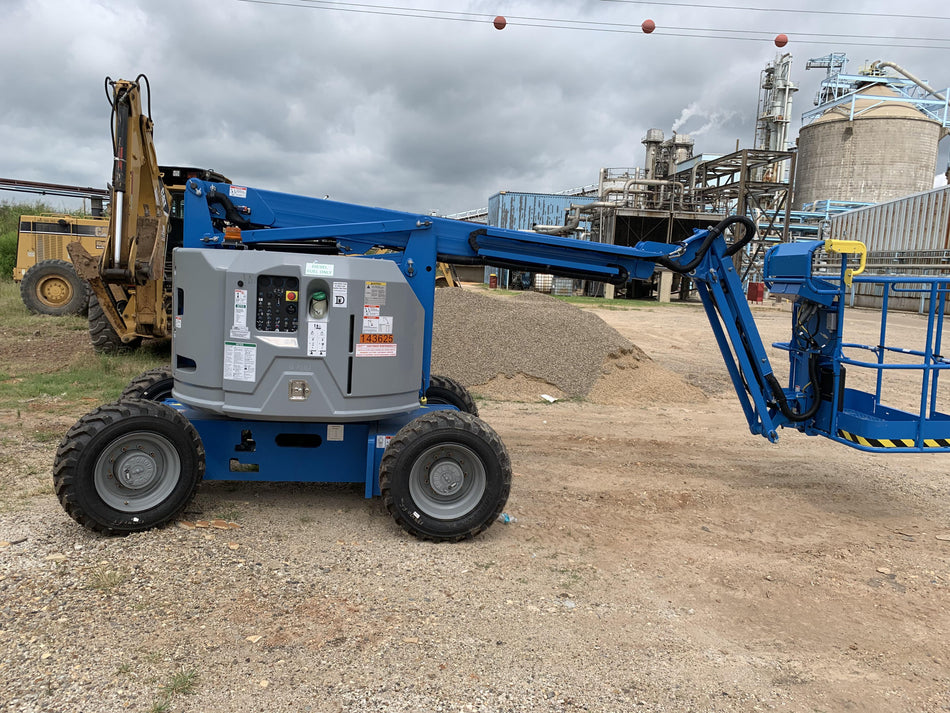 2021 GENIE Z-34 IC