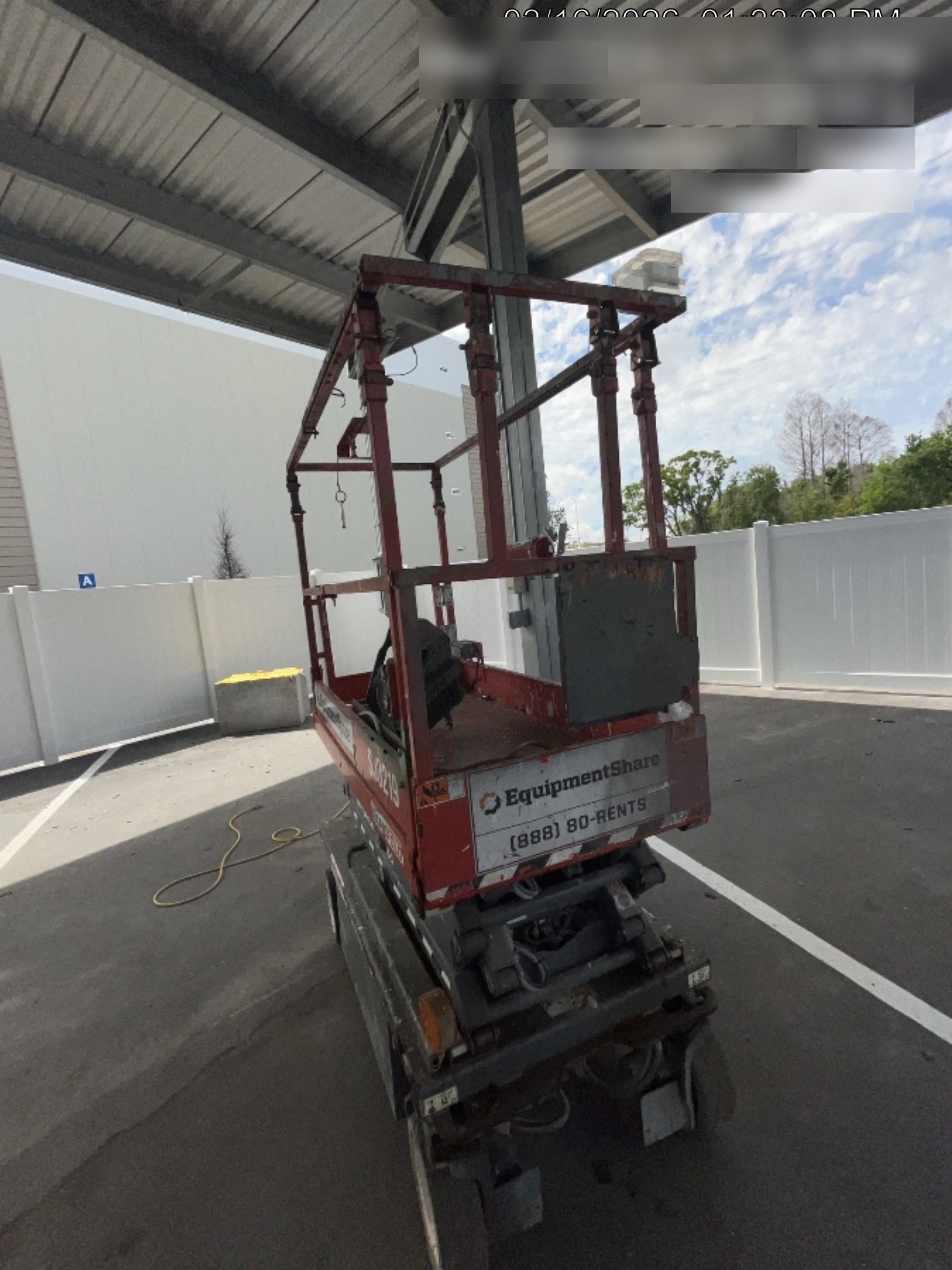 2023 JLG 1030P