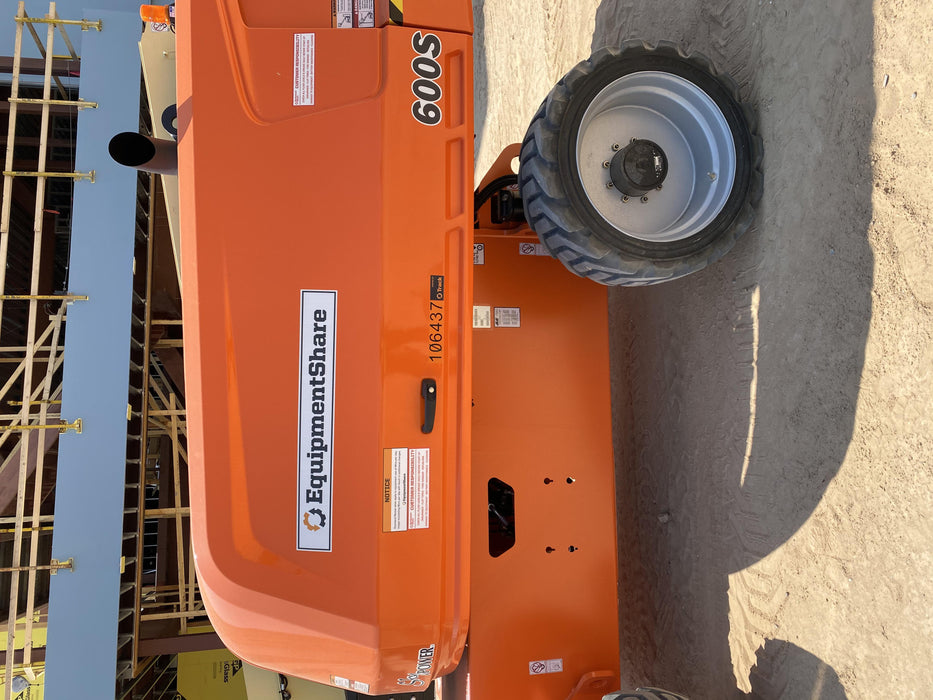 2020 JLG 600S