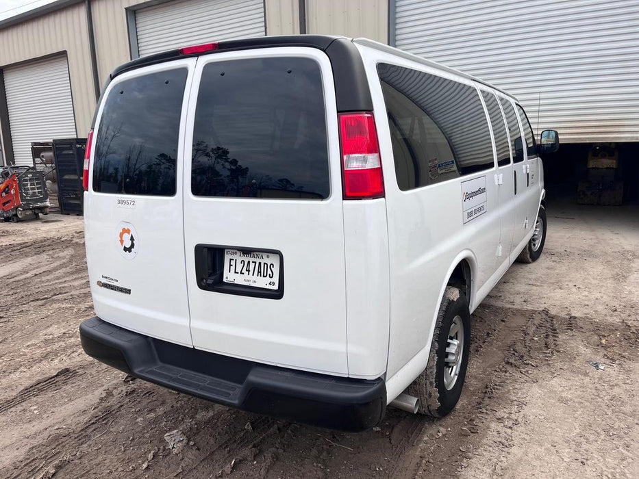 2023 CHEVROLET Express Van - Rental