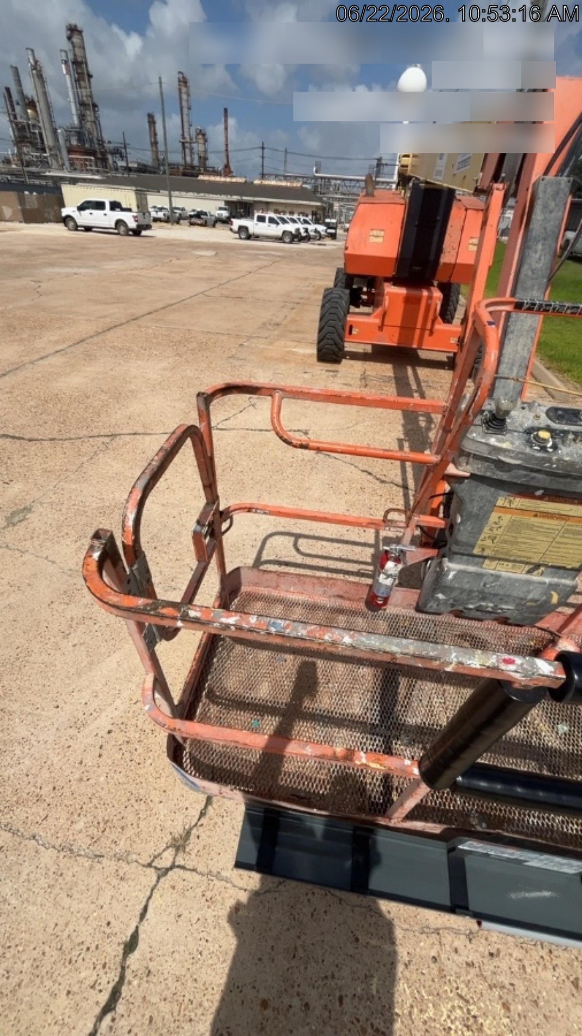 2020 JLG 800AJ