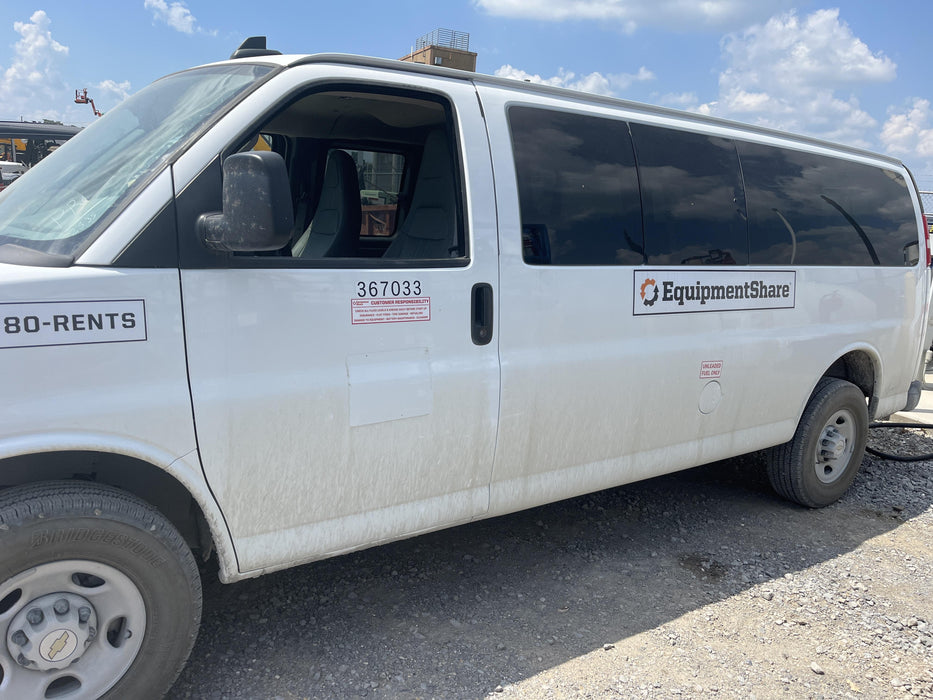 2023 CHEVROLET Express Van - Rental