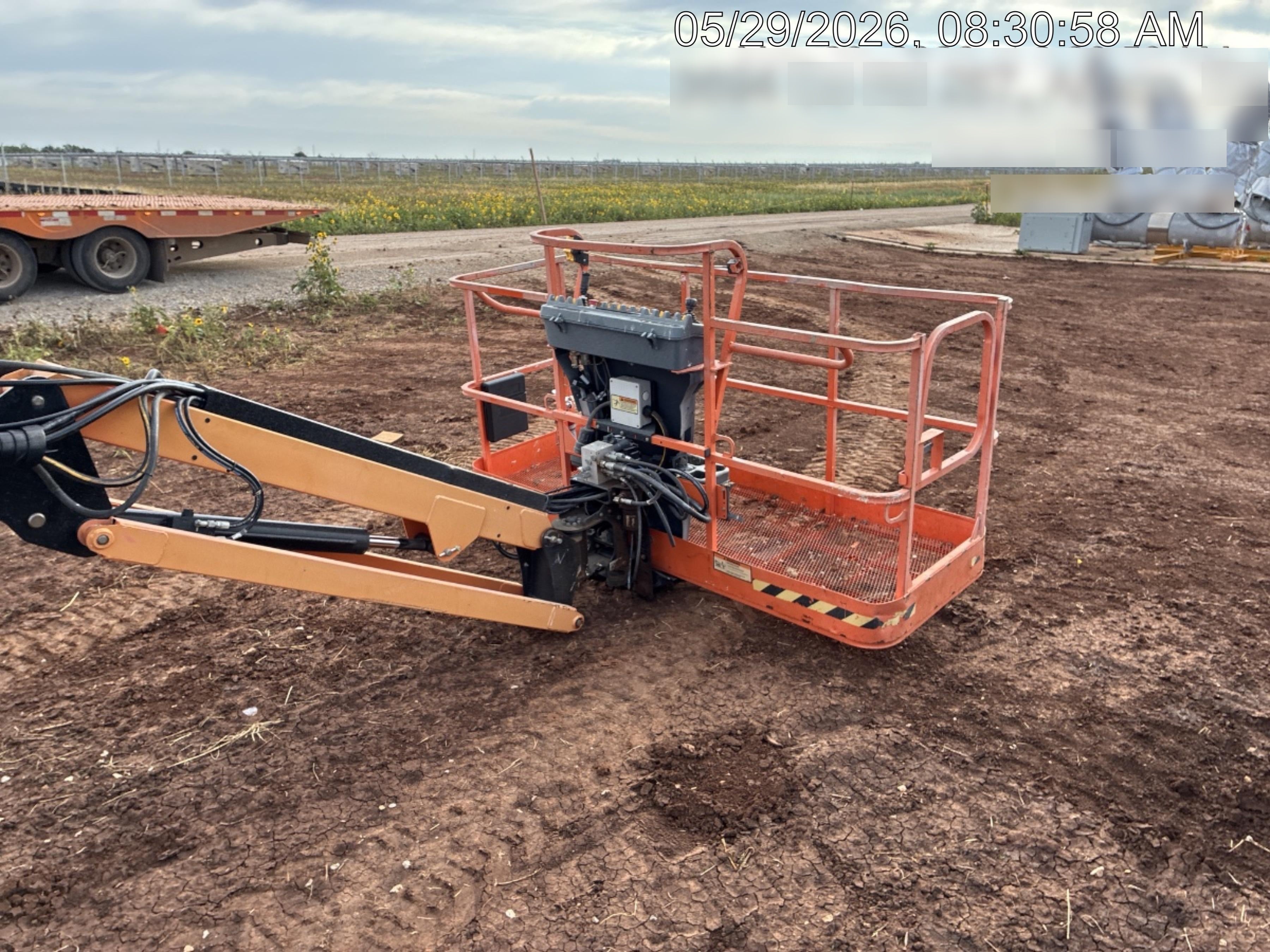 2022 JLG 660SJ