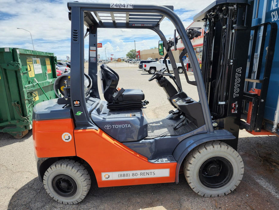 2022 TOYOTA 50-8FGU25