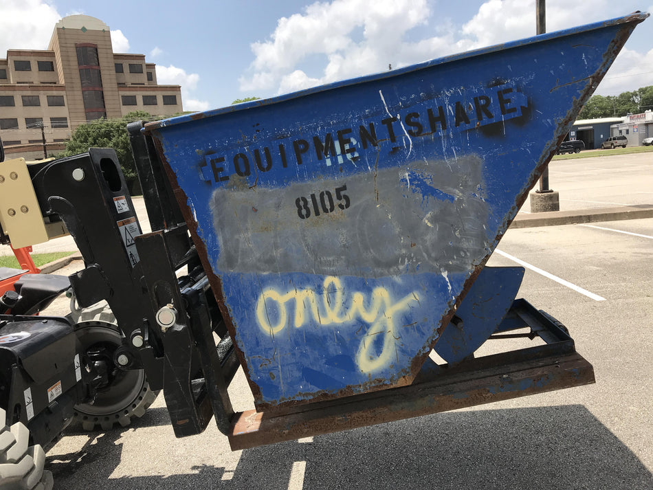 2019 UPRIGHT Forklift Hopper