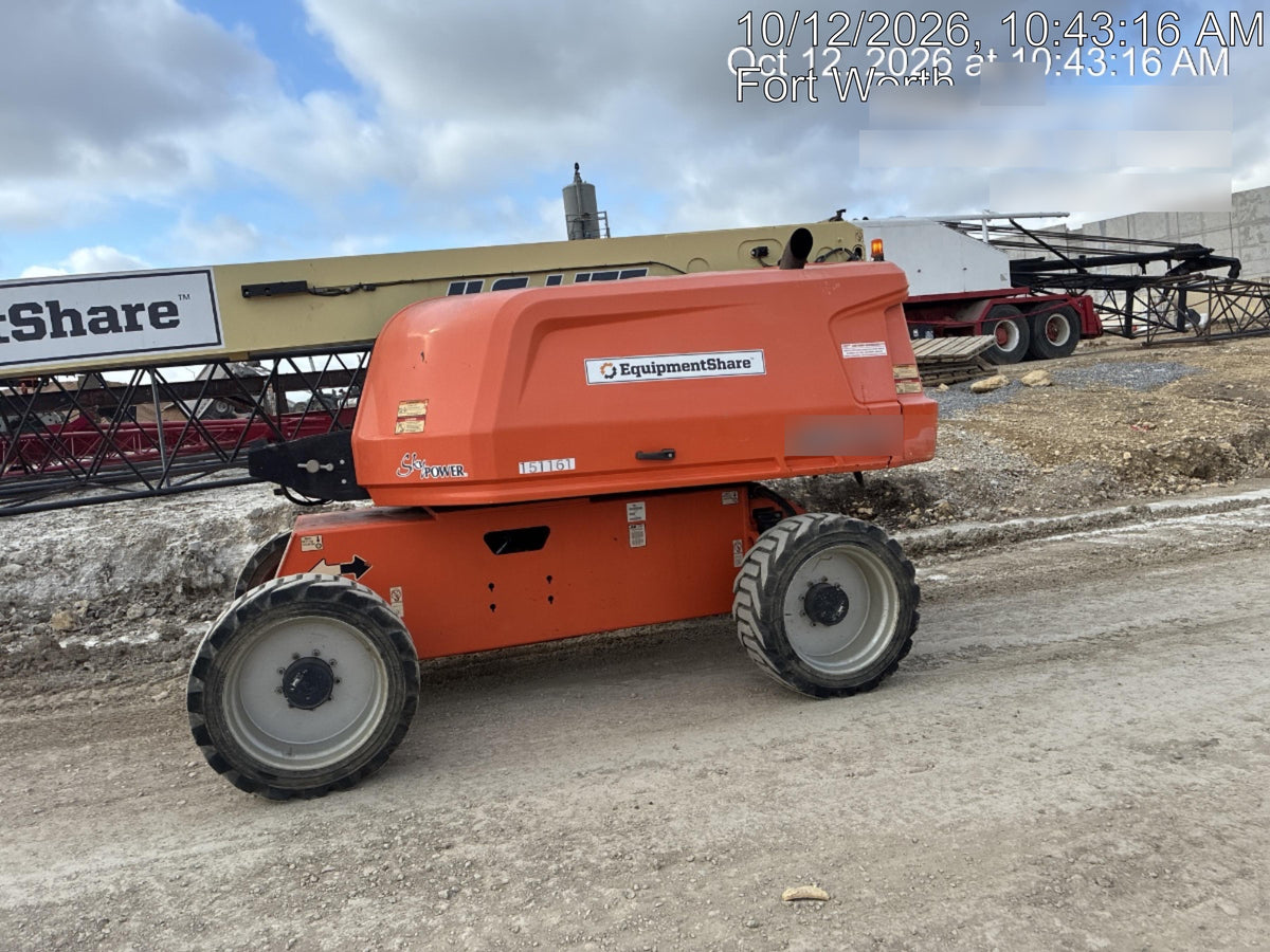 2021 JLG 660SJ