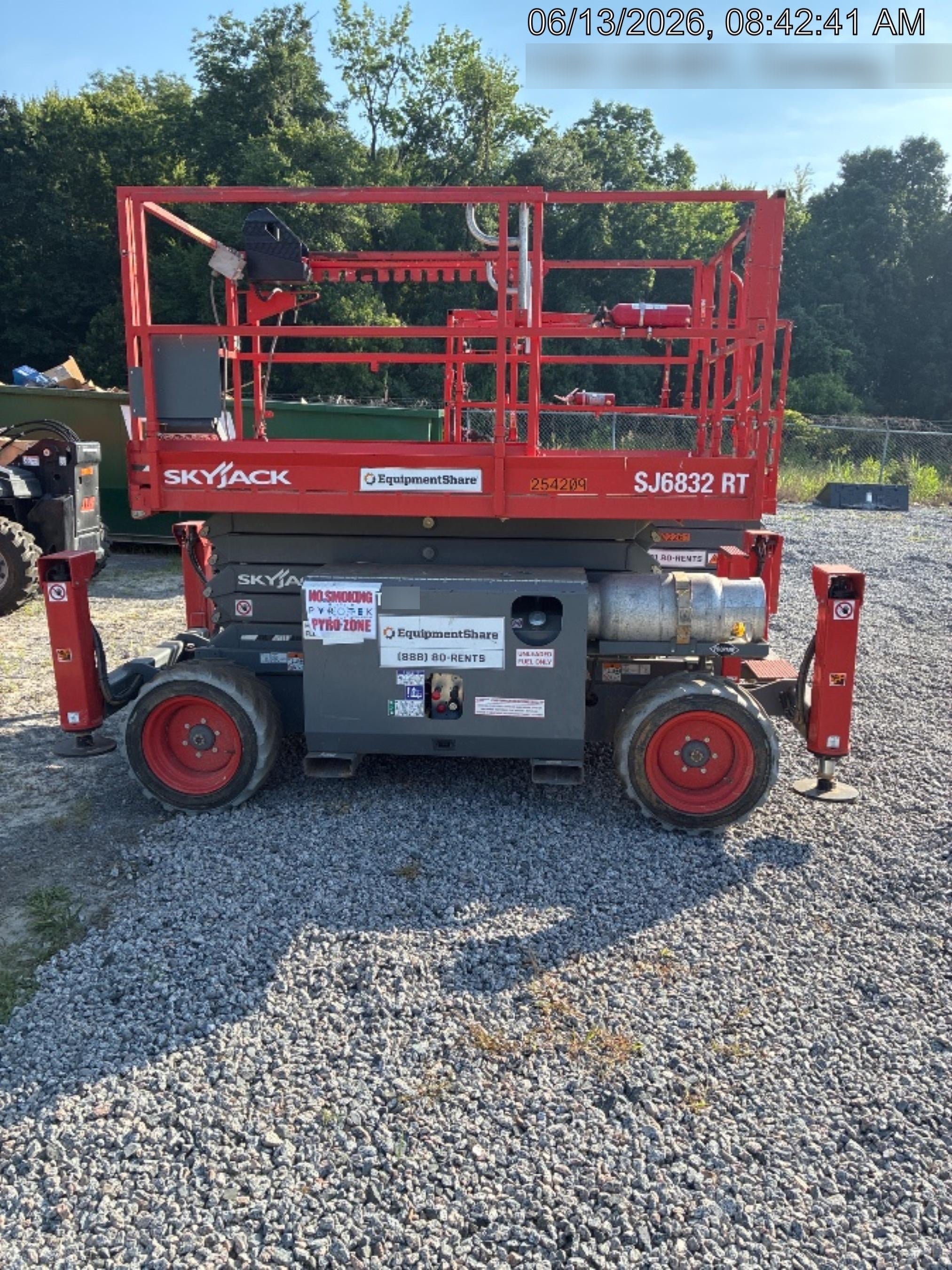 2022 SKYJACK SJ6832 RT