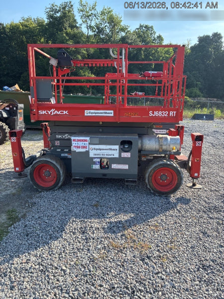 2022 SKYJACK SJ6832 RT