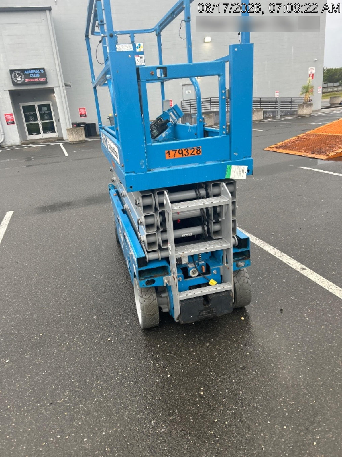 2021 GENIE GS-2632