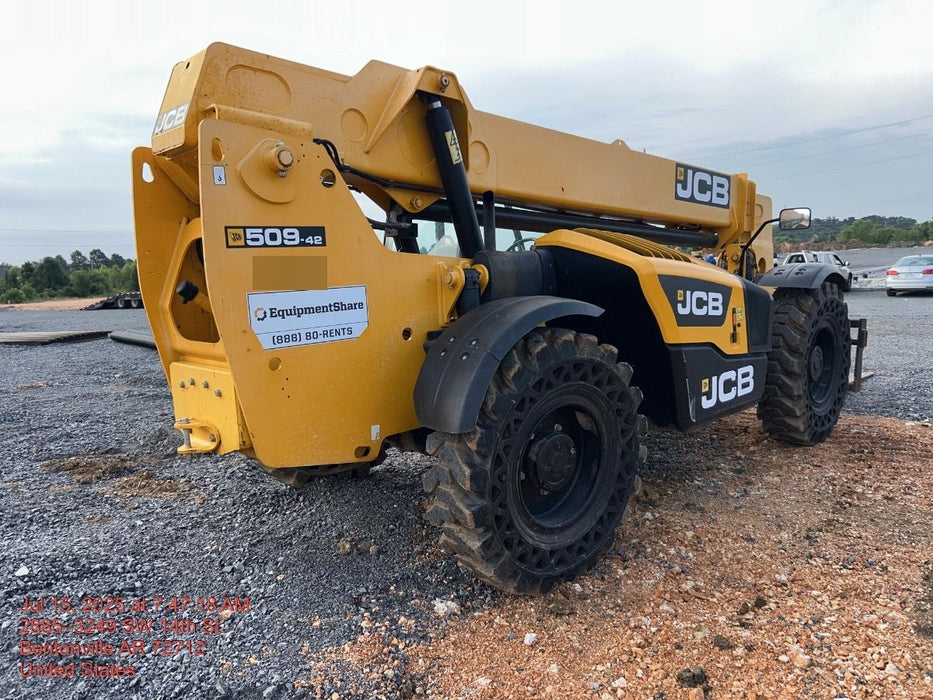 2019 JCB 509-42 74 HP w/Open ROPS, Beacon, Aux Hydraulics, LED Work lights, Solid Tires 66" Carriage/60" Forks