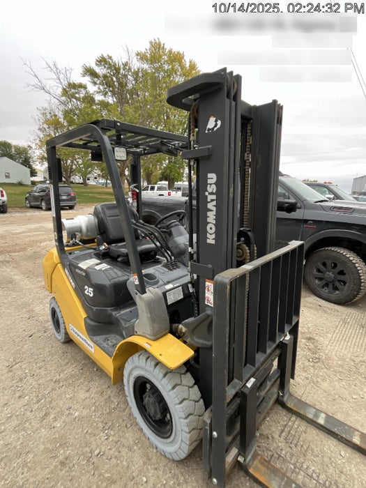 2021 KOMATSU FG25T-16