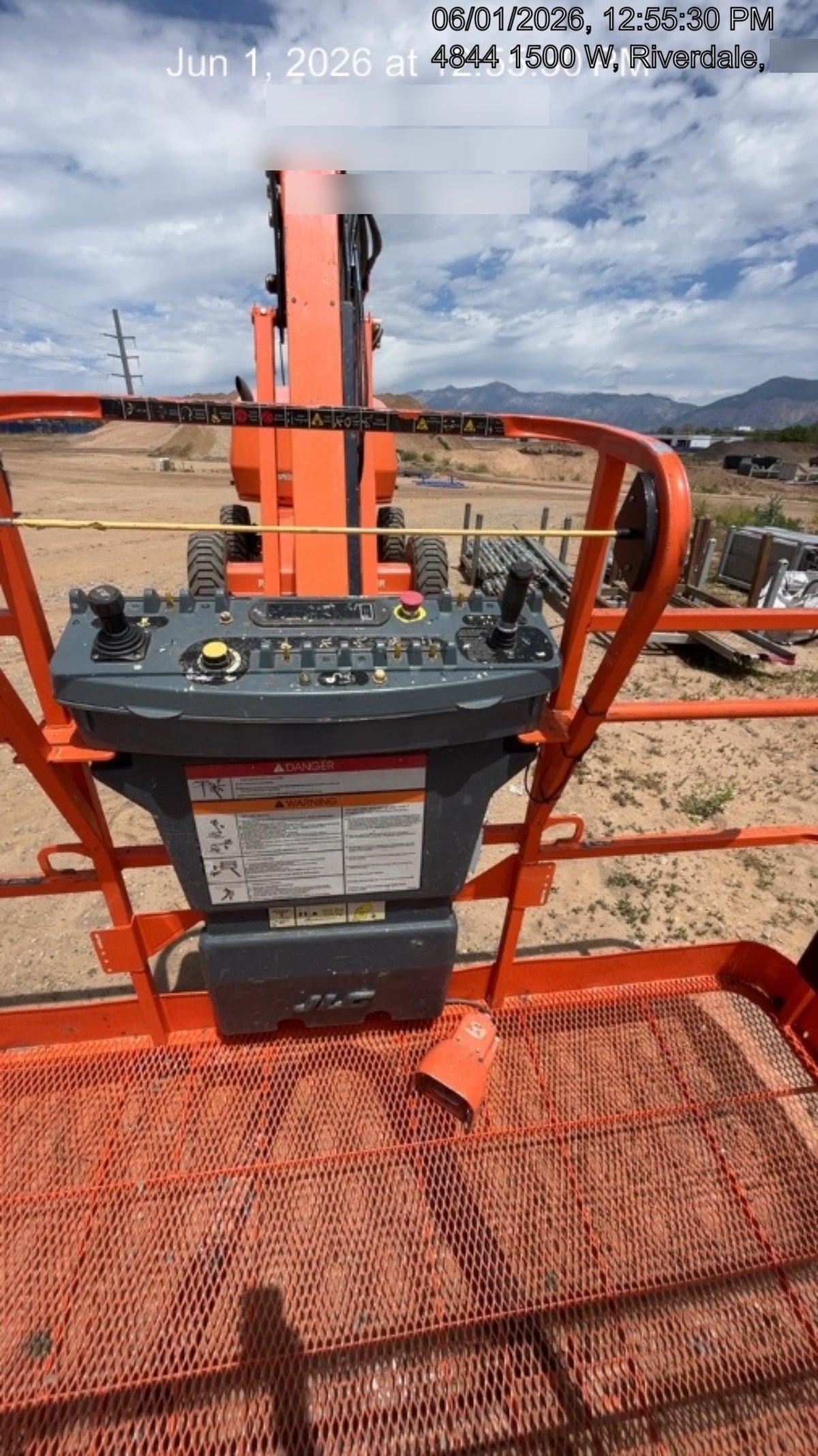 2020 JLG 460SJ