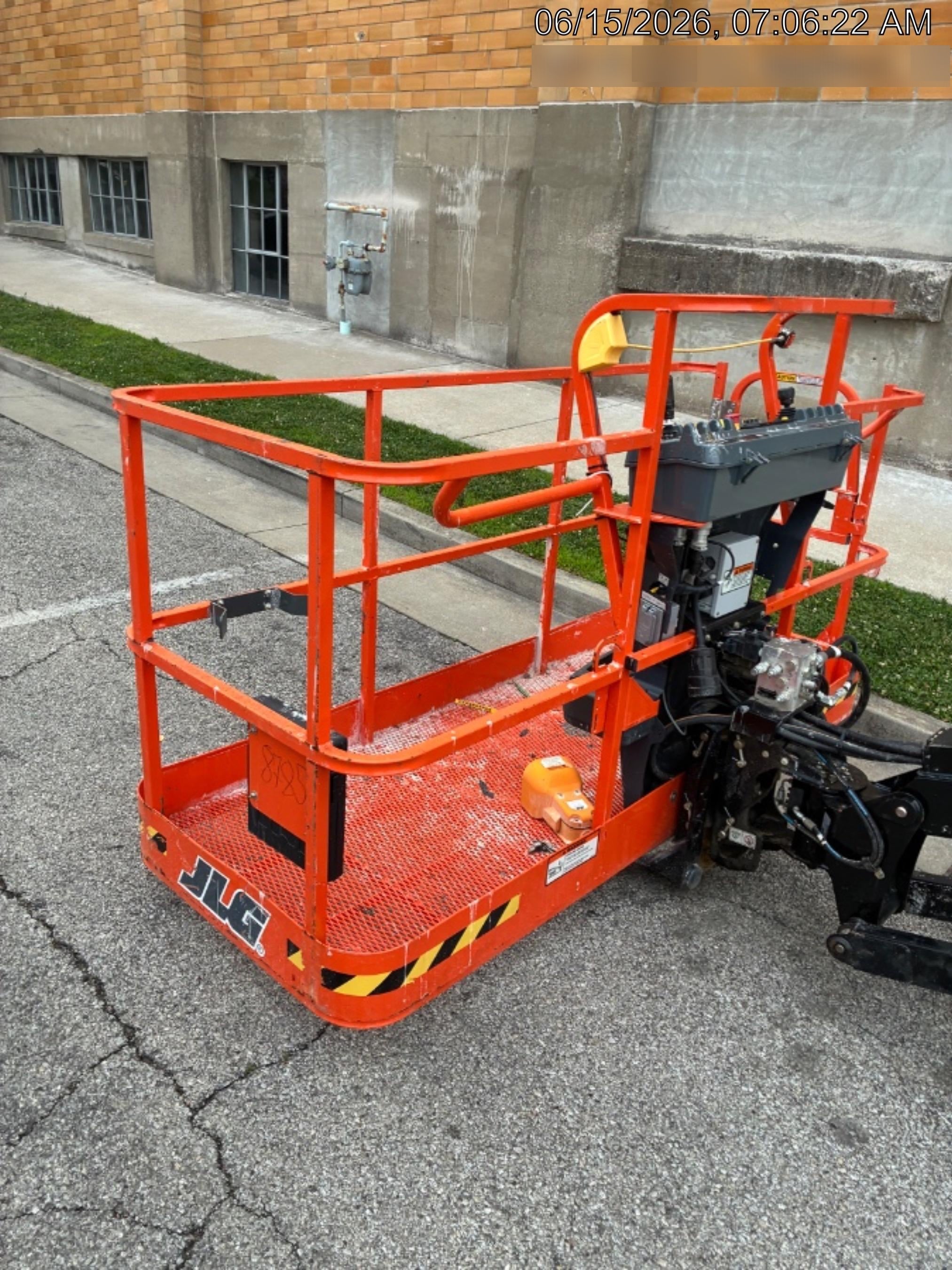 2025 JLG 660SJ