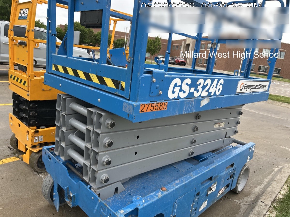 2022 GENIE GS-3246