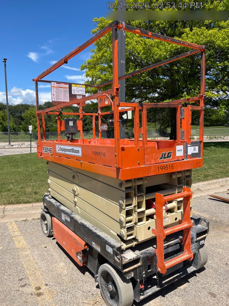 2021 JLG R3246
