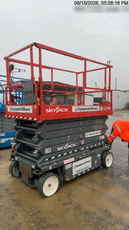 2021 SKYJACK SJ4740
