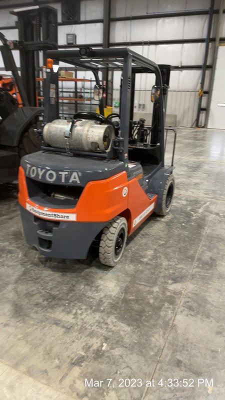 2022 TOYOTA 50-8FGU25