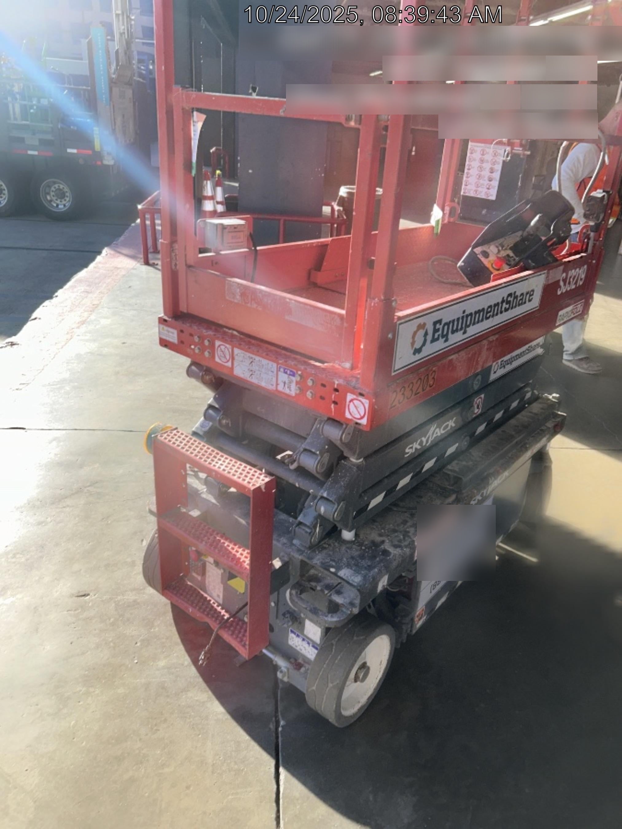 2022 SKYJACK SJ3219