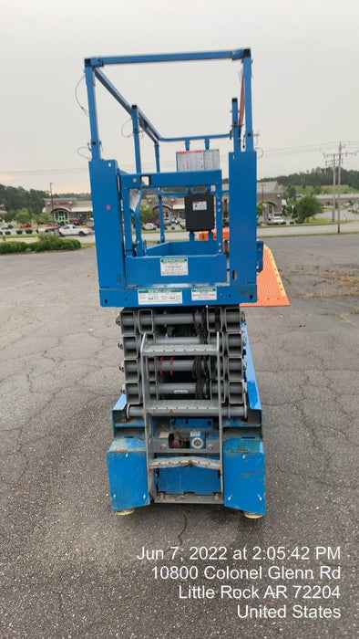 2020 Genie GS-3232 Standard, Folding half height swing gate