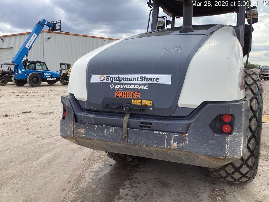 2022 DYNAPAC CA2500D