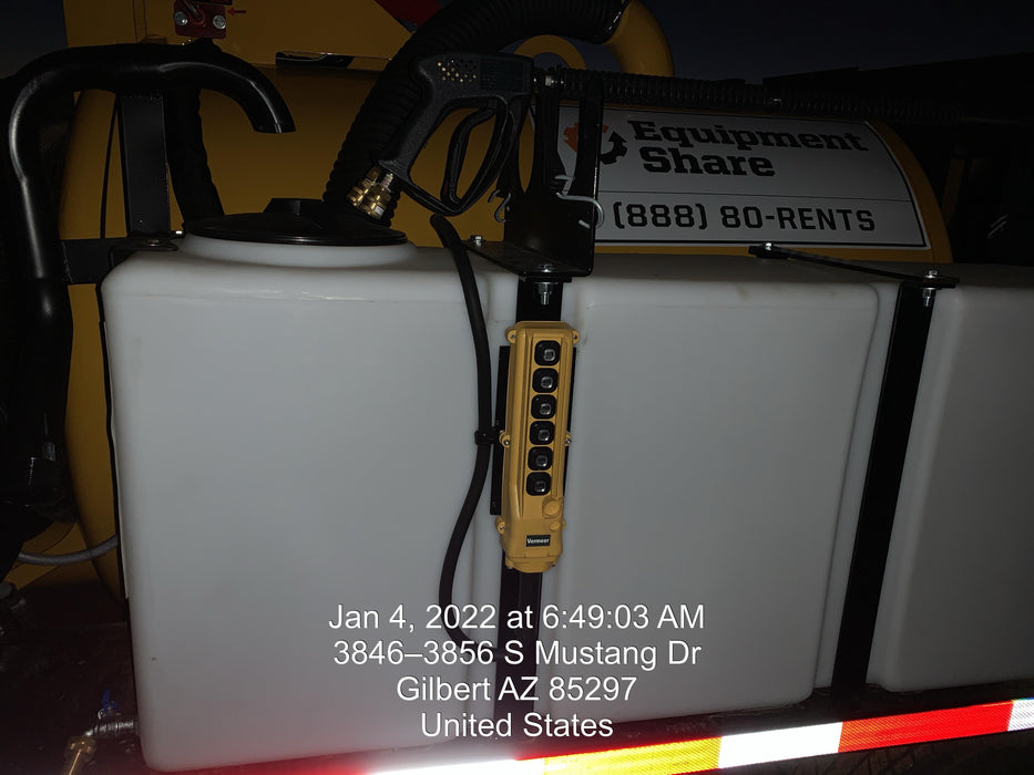 2021 Vac-Tron LP573XDT T4 Koehler Diesel Engine, 500 Gallon Debris Tank, x2 100 Gallon Water Tanks