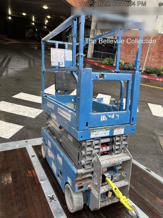 2020 Genie GS-1930 Solid Non Marking Tires, Beacon, Folding rails with half height swing gate, 800W Inverter