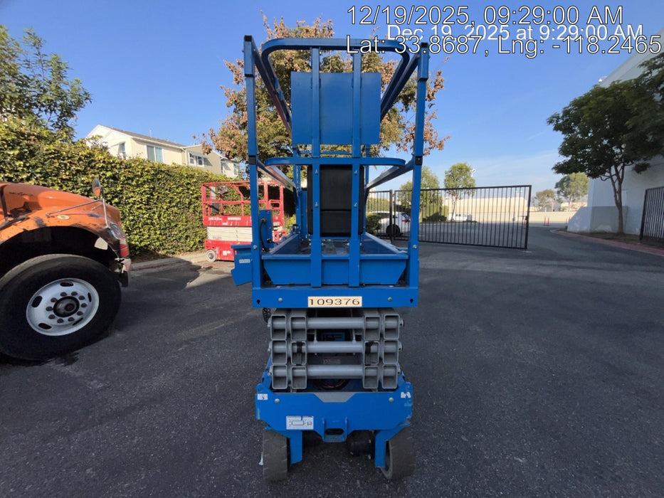 2020 Genie GS-2632 Solid NM Tires, Folding Rails with Half-Height Swing Gate, Beacon, 800W Invertor