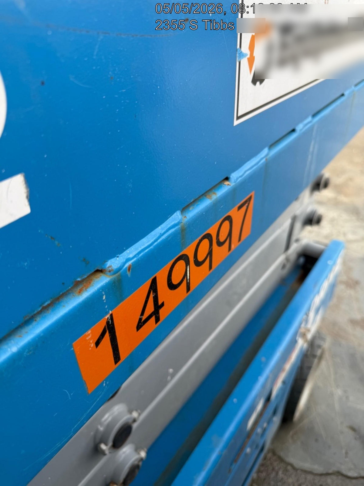 2019 Genie GS-2632 Folding rails with half height swing gate