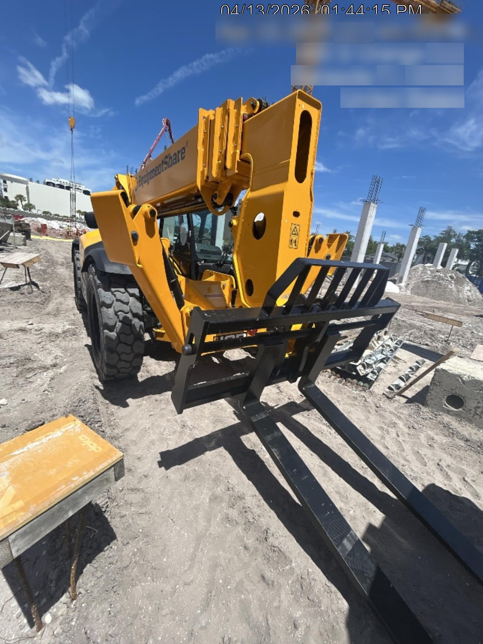 2026 JCB 512-56