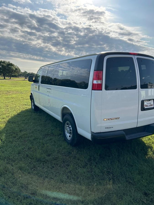 2025 CHEVROLET Express Van - Rental