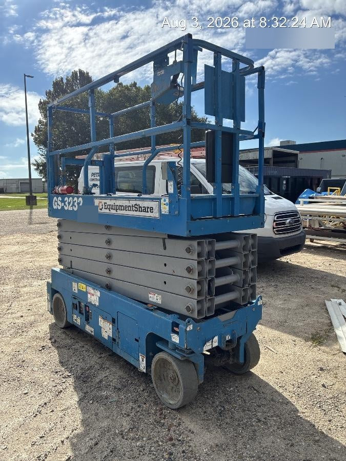 2019 Genie GS-3232 Standard Options