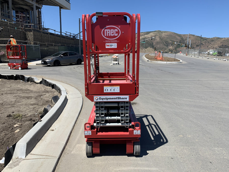 2020 MEC 1330SE Solid NM Tires, Steel Swing out Doors, LCS, Beacon, 900W Inverter