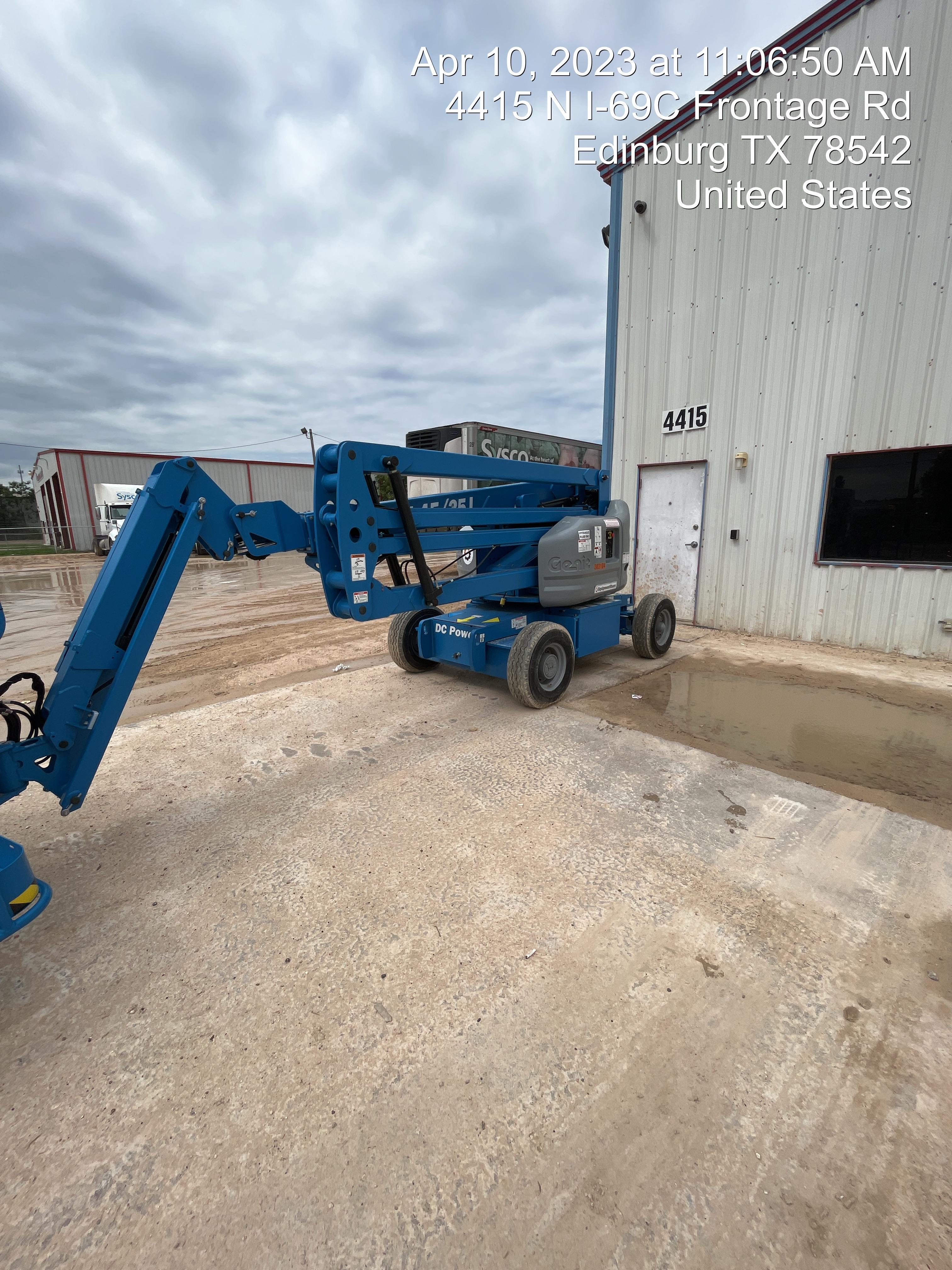 2023 GENIE Z-45/25J DC