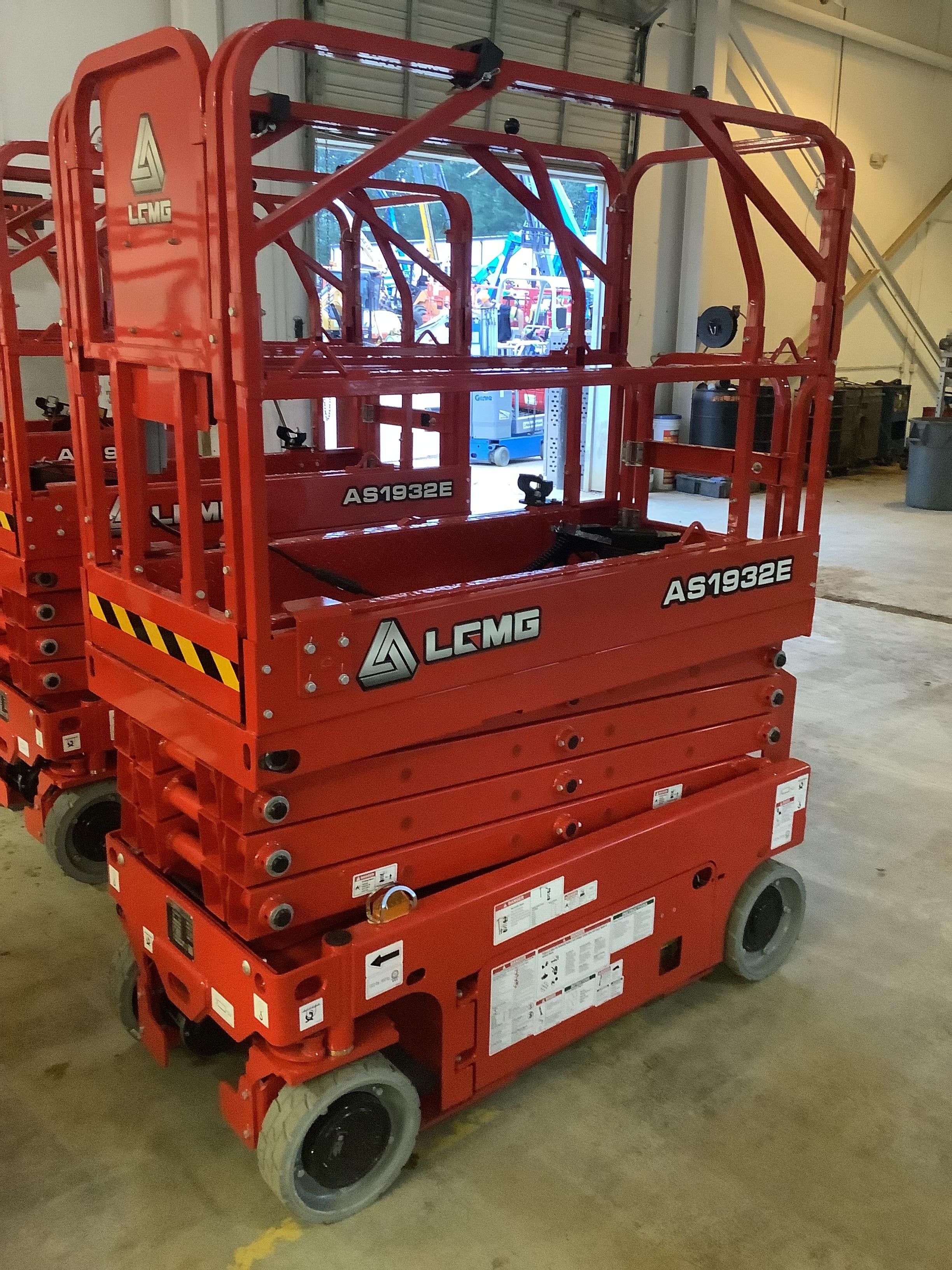 2021 Lgmg AS1932E Electric Drive, Solid Non Marking Tires, Dual Beacons