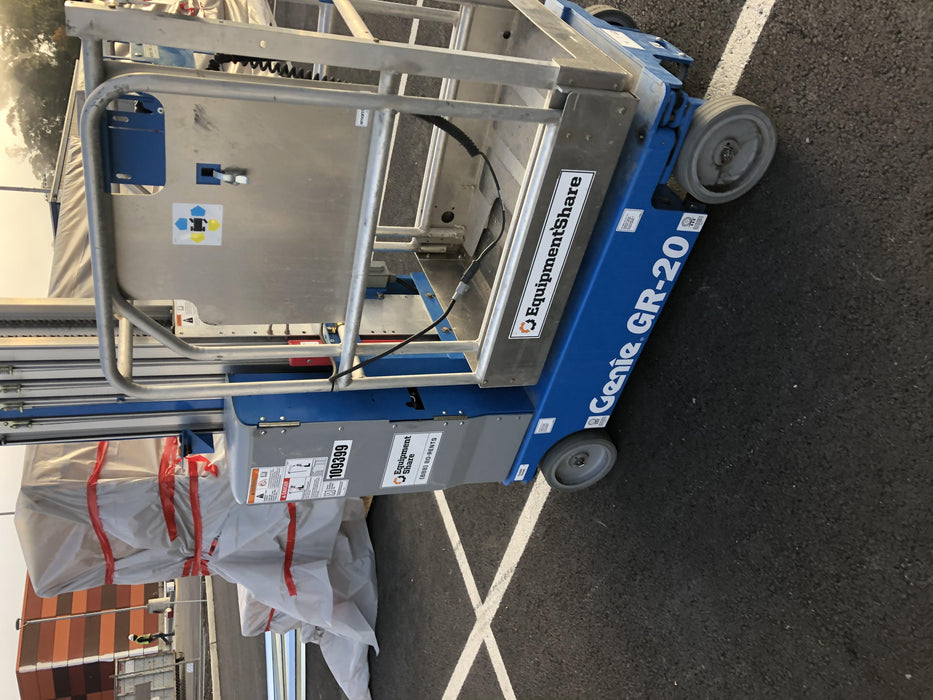 2020 GENIE GR-20