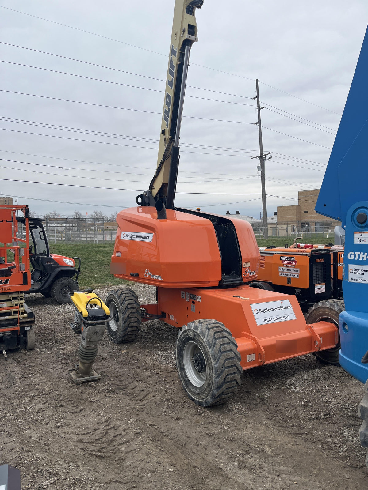 2019 JLG 460SJ