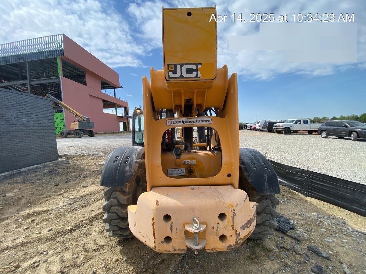 2020 JCB 510-56
