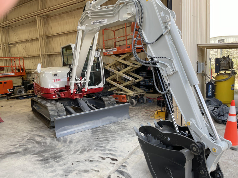 2022 TAKEUCHI TB290-CR