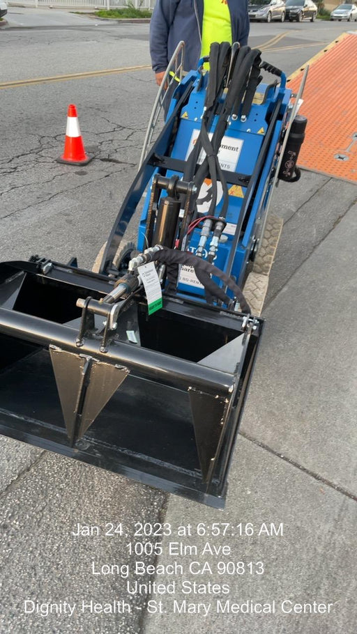 2022 CRATOS 31" Grapple Bucket