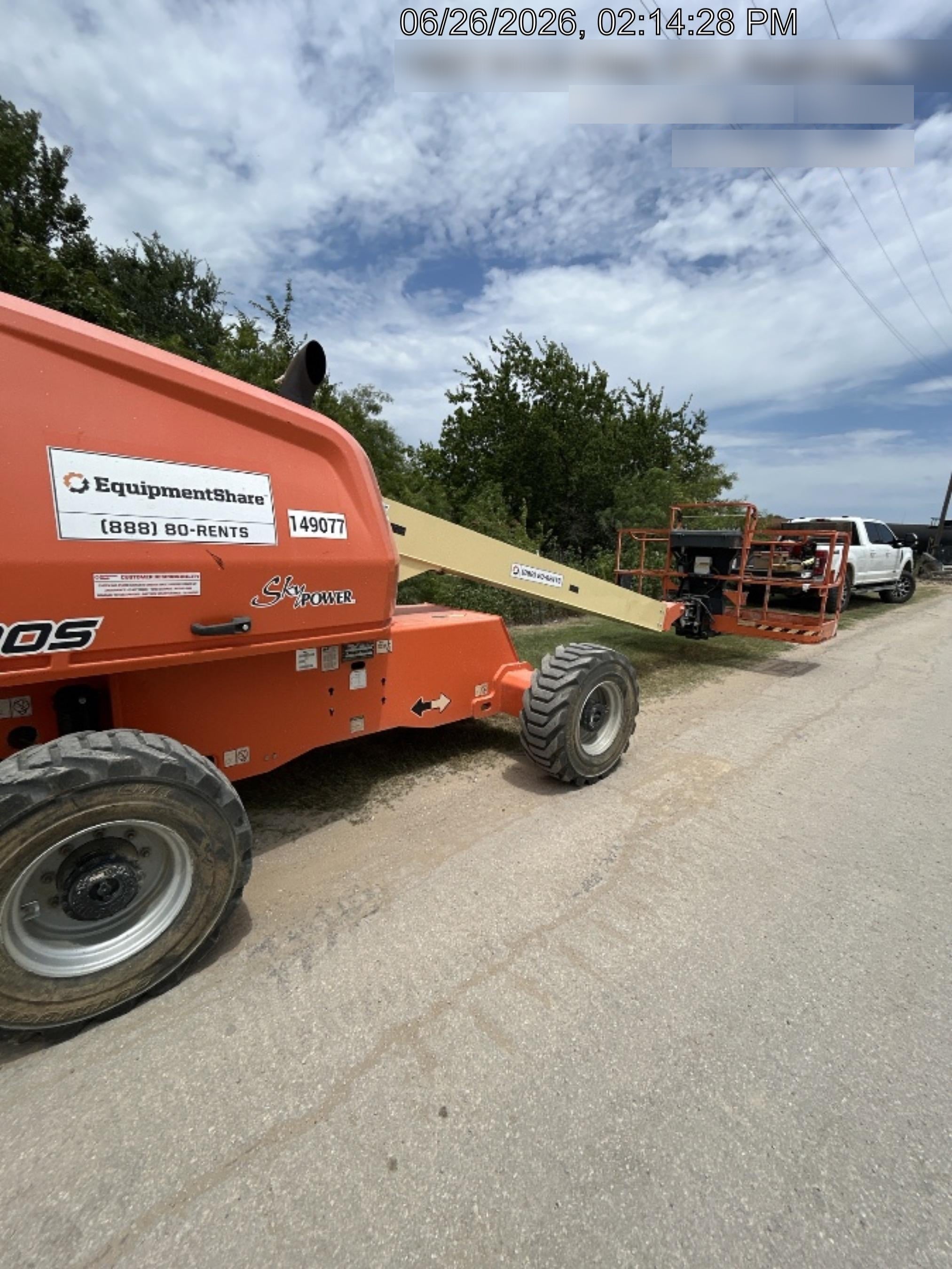 2021 JLG 400S