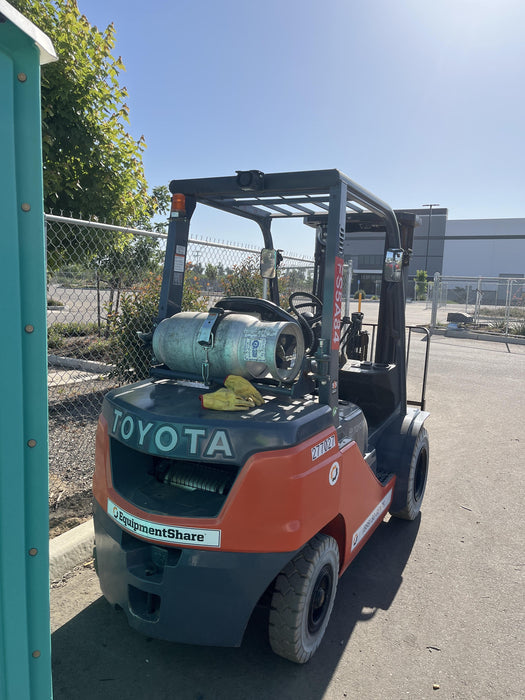 2022 TOYOTA 50-8FGU25